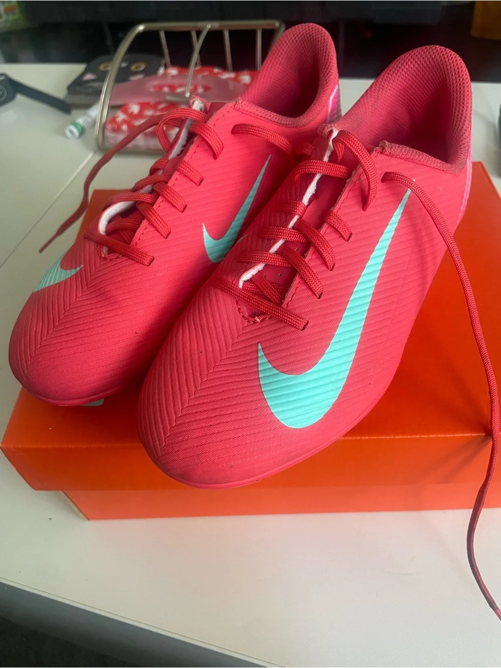 Nike
NIKE MERCURIAL VAPOR 16 CLUB FG/MG - youth 3 - soccer cleats - Picture 1 of 6